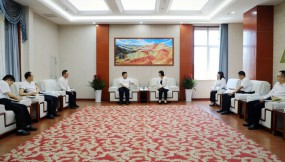  王月成、張鐵強赴中國農業(yè)發(fā)展銀行甘肅省分行交流座談